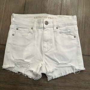 American Eagle Outfitters Women’s White Distressed Jean Shorts Size 0/25W
